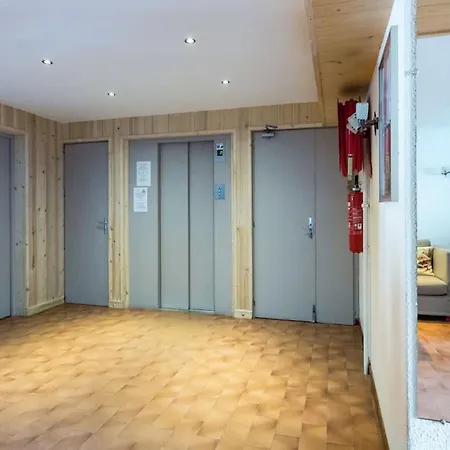 Apartment Rent - Centre *